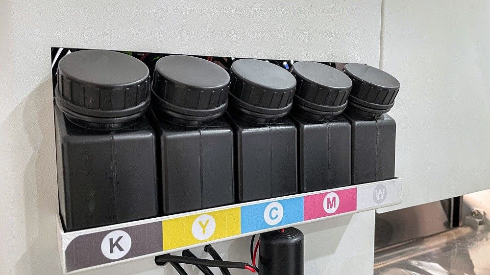 چاپگر DTF UV خنک کننده هوا برای تزئین با جوهر UV